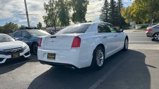 2016 Chrysler 300