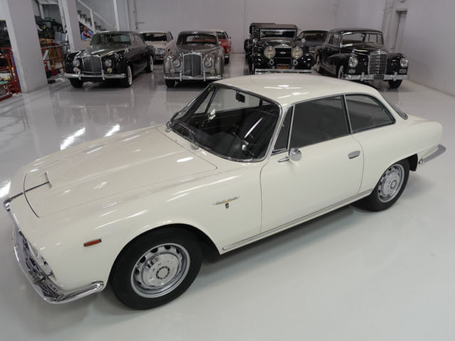 rare 1963 alfa romeo 2600 sprint | original carello headlamps