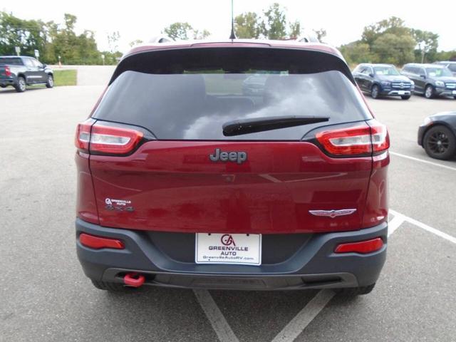 2016 jeep cherokee trailhawk