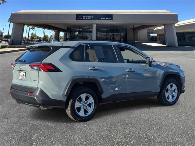 2021 toyota rav4 xle