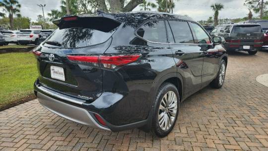 2023 Toyota Highlander