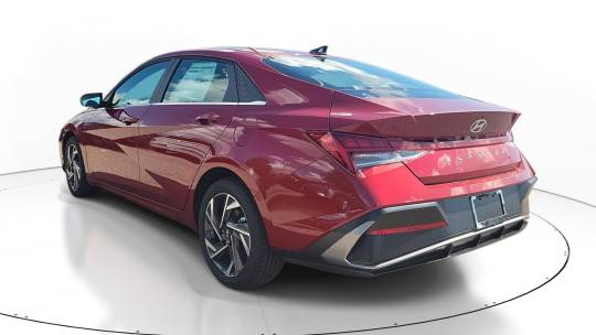 2025 Hyundai Elantra
