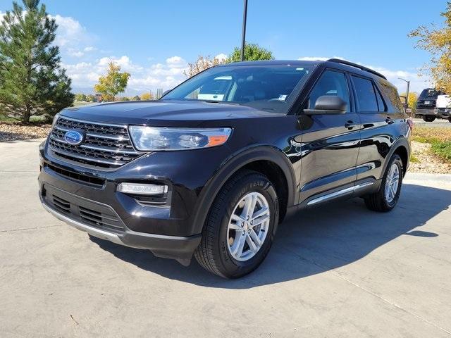 2021 ford explorer xlt