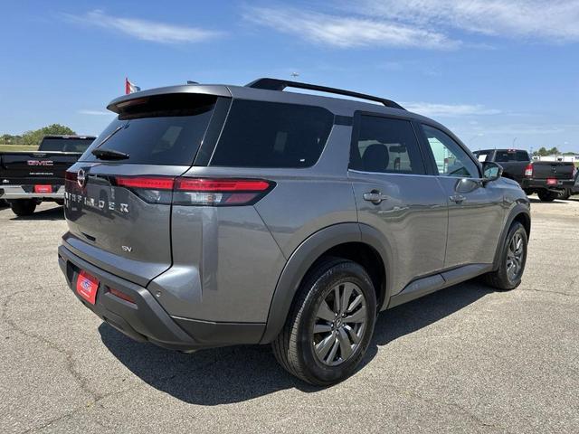 2023 nissan pathfinder sv fwd