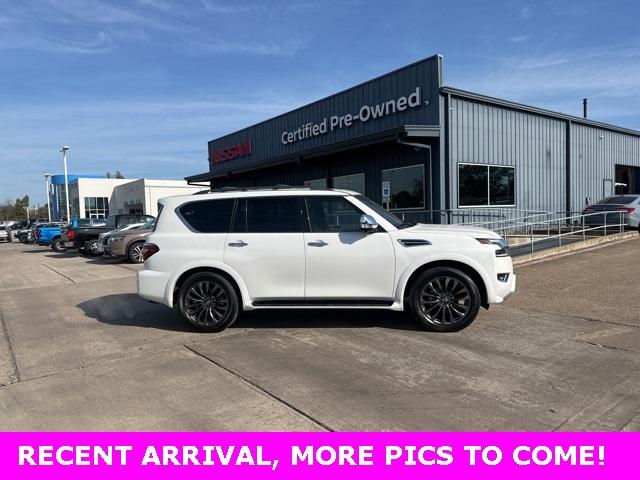 2023 nissan armada platinum
