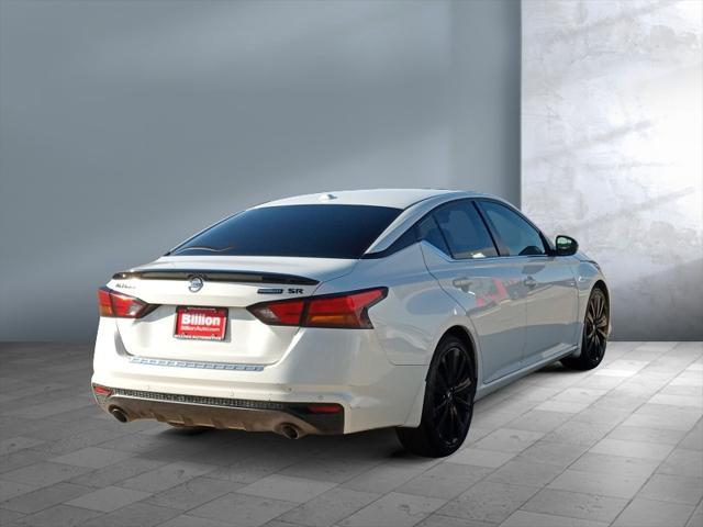2022 nissan altima 2.5 sr