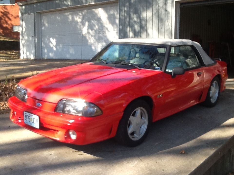 1993 ford mustang gt convertible 2-door 5.0l