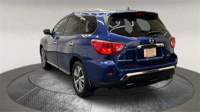 2019 nissan pathfinder s