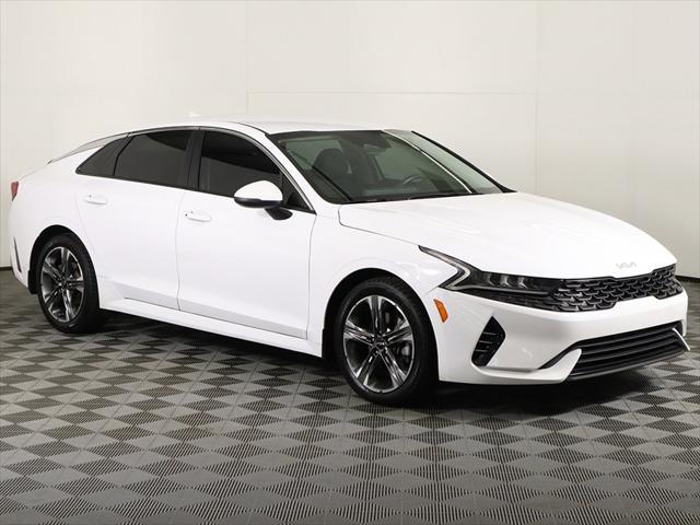 2022 kia k5 lxs