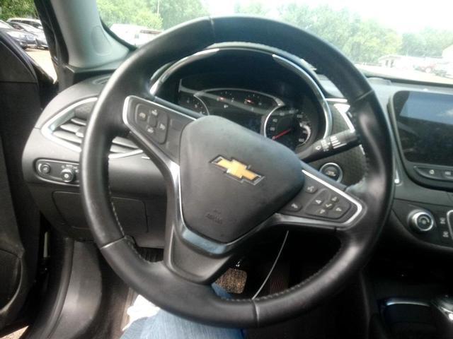 2018 chevrolet malibu in grey cloud island, minnesota