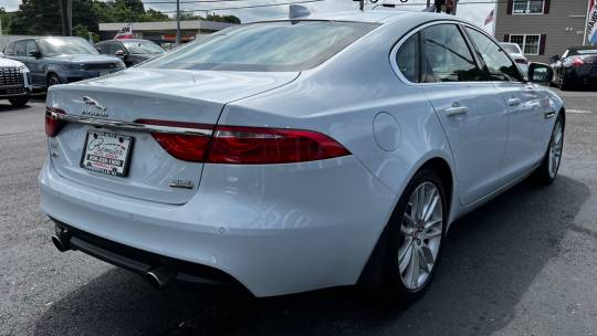 2018 Jaguar XF