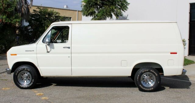 california original, 1982 ford e150 cargo van, 100% rust free(310)259-5383