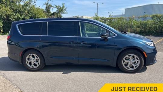 2024 chrysler pacifica limited