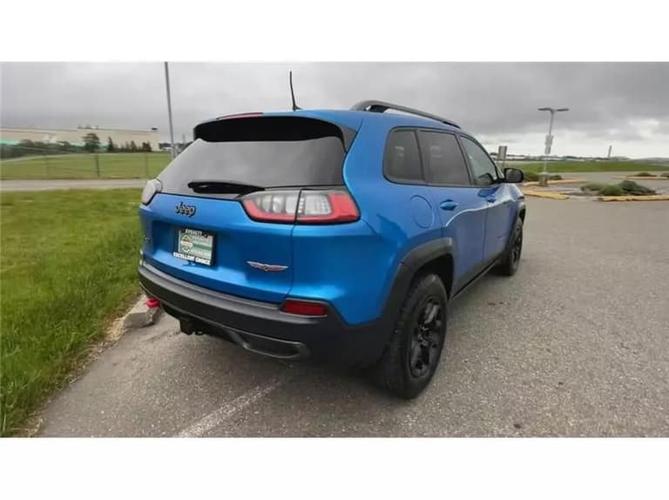 2019 jeep cherokee trailhawk sport utility 4d in everett, washington