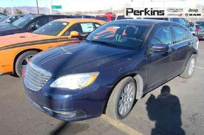 2013 chrysler 200 lx in colorado springs, co