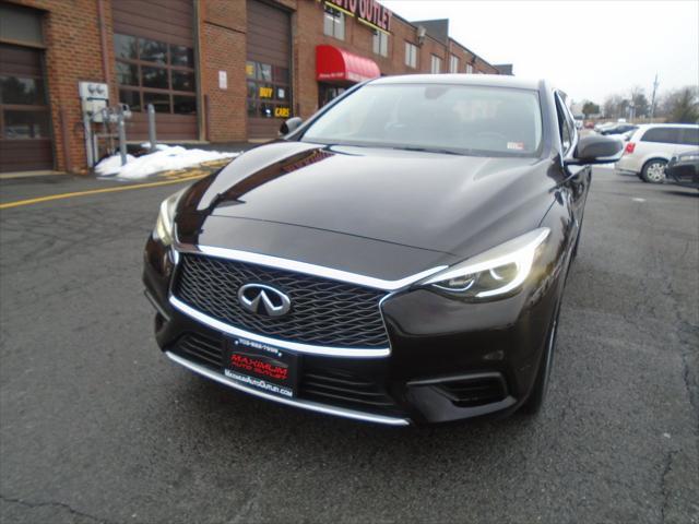 2017 infiniti qx30 luxury