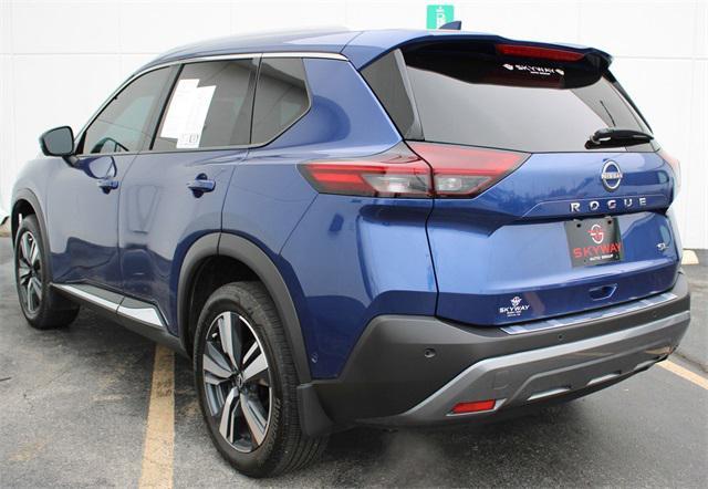2023 nissan rogue sl