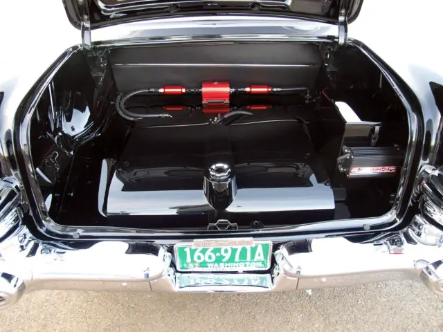 1957 pontiac chieftain custom