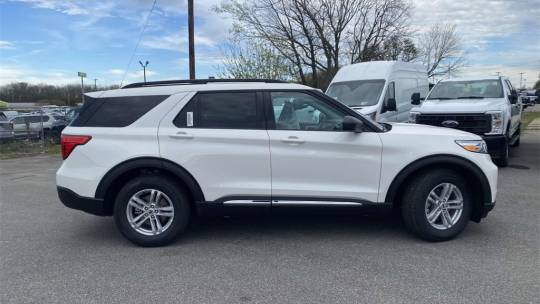 new 2024 ford explorer xlt rwd