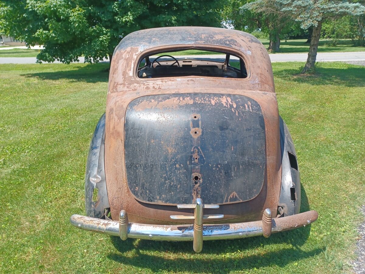 1940 studebaker commander 4 door sedan " barn find " clean title