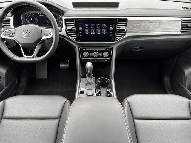 2022 volkswagen atlas cross sport 3.6l v6 se w/technology