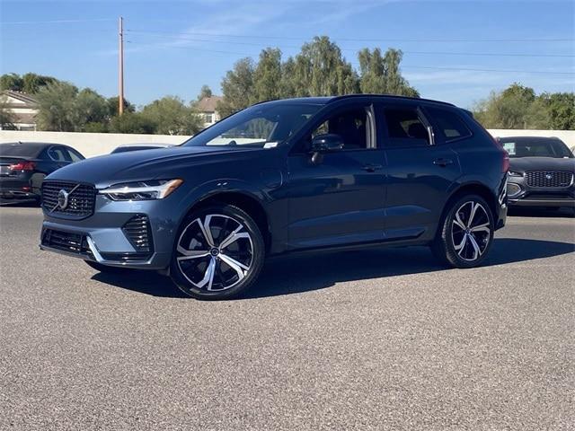 2022 volvo xc60 recharge plug-in hybrid eawd r-design
