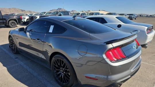 2022 ford mustang gt