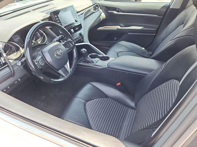 2021 toyota camry se