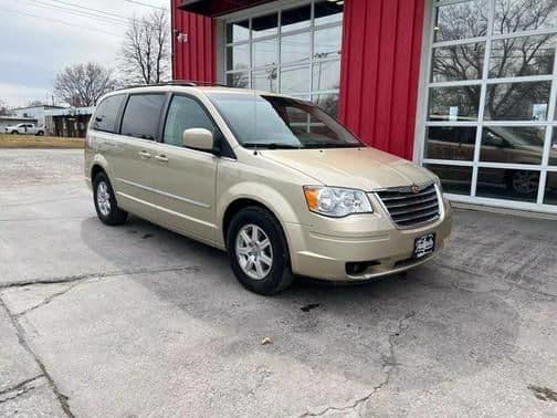 2010 chrysler town & country touring in fremont, nebraska
