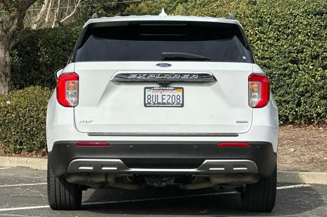 2020 ford explorer xlt