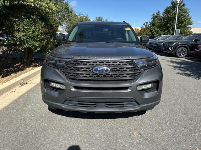2021 ford explorer xlt