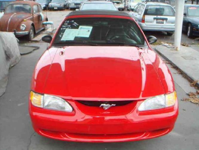 1998 ford mustang 2dr convertible gt super low miles in newark, ca