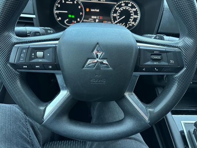 2022 mitsubishi outlander es 2.5 s-awc