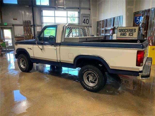 ford f-150 4x4 blue with 133,468 miles, for sale!