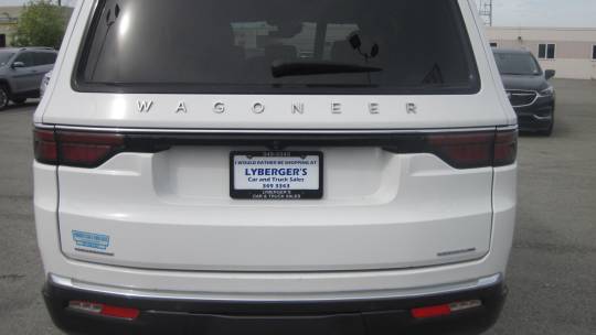 2022 Jeep Wagoneer