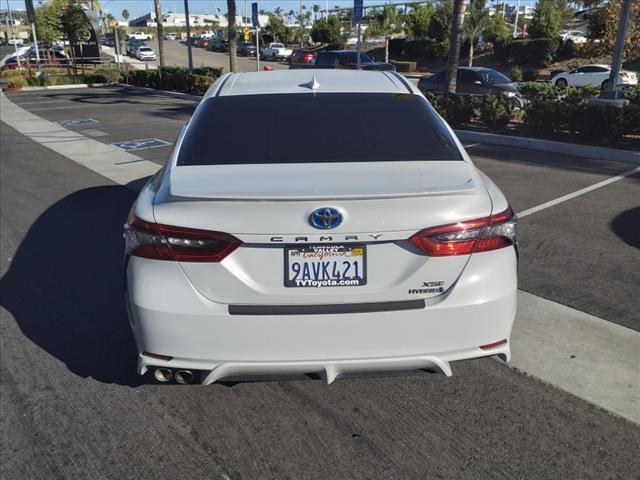 2022 toyota camry hybrid xse