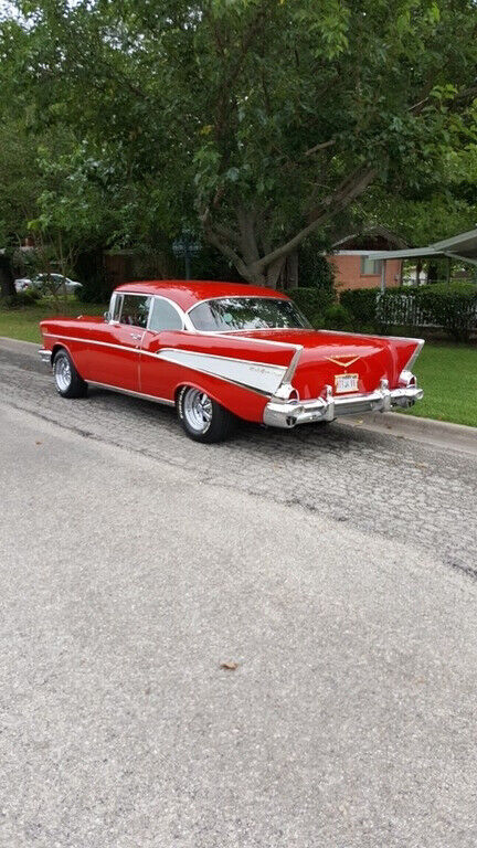1957 chevrolet bel air 327 bored .040 over w/mild 302 cam