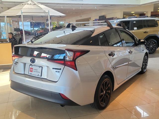 2022 toyota prius l