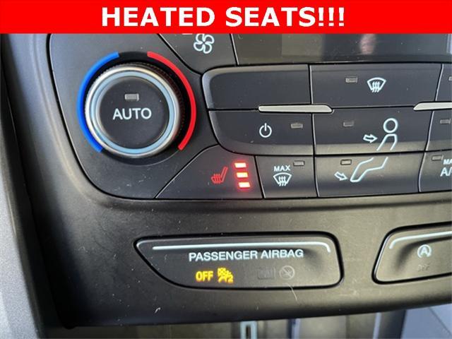 2017 ford escape se