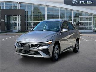 2025 Hyundai Elantra blue