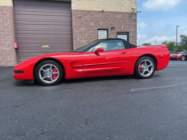 2004 chevrolet corvette base