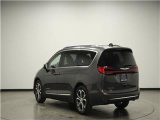 2023 Chrysler Pacifica pinnacle