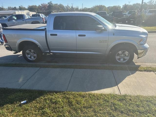 2016 ram 1500 slt