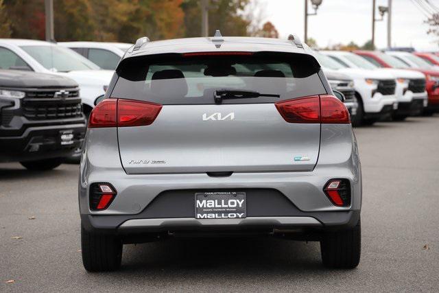 2022 kia niro touring se