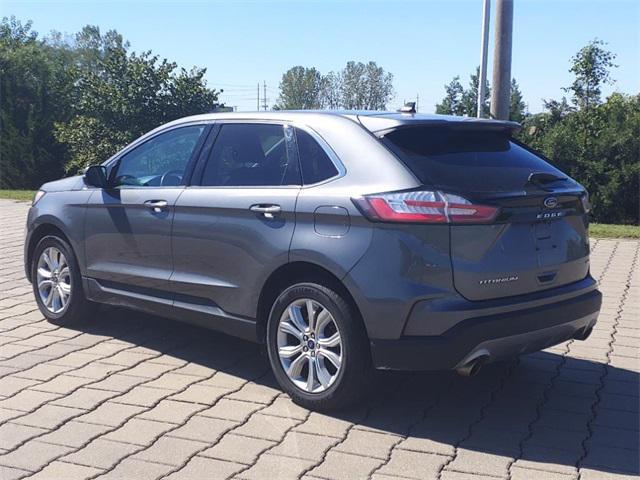 2022 ford edge titanium
