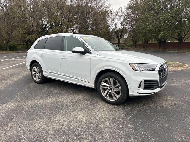 2024 audi q7 55 premium plus