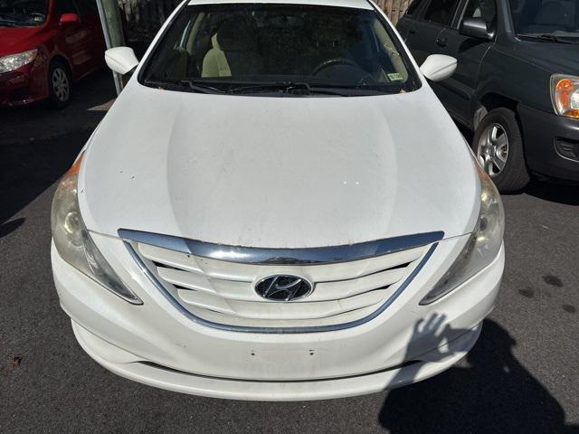 2013 hyundai sonata gls