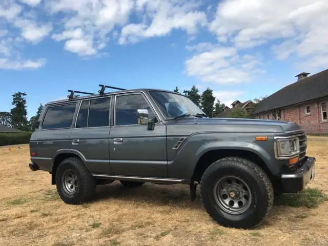 1990 toyota land cruiser fj62 gx. rust-free well maintained worldwide no reserve