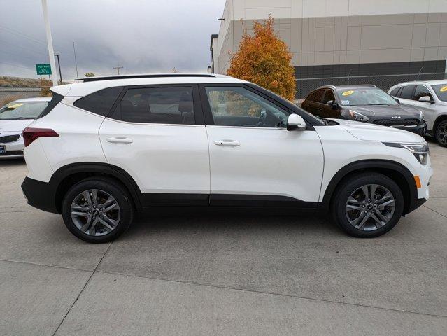 2022 kia seltos s