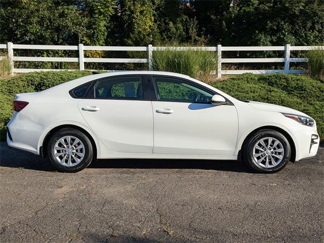 2021 kia forte fe
